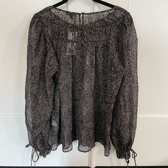 Dynamite Printed Longsleeve Sheer Blouse - Picture 2 of 6